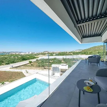 Spacious And Beautiful ! *