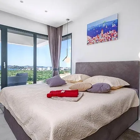 Spacious And Beautiful ! Holiday home